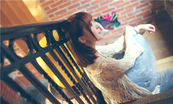 吉木乃国内哪里可以借卵生子？这是很多不孕不育患者家庭关注的话题。借卵生子为那些因卵巢早衰、反复胎停、宫腔黏连等原因无法自然受孕的家庭提供了新的希望。有数据显示，中国不孕不育率已从20年前的2.5%-3%攀升至12.5%-18.2%，据卫生健康委员会统计，患者总数约达5000万至6060万。而借卵生子则成为一种有效的解决方案。