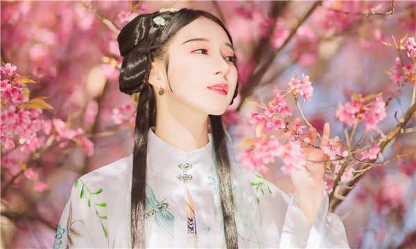 吉木乃供卵试管婴儿：助您实现家庭梦想的科学方案